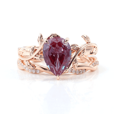 Pear Cut Alexandrite Gemstone Rose Gold Set Ring